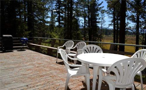 Lindberg Chalet