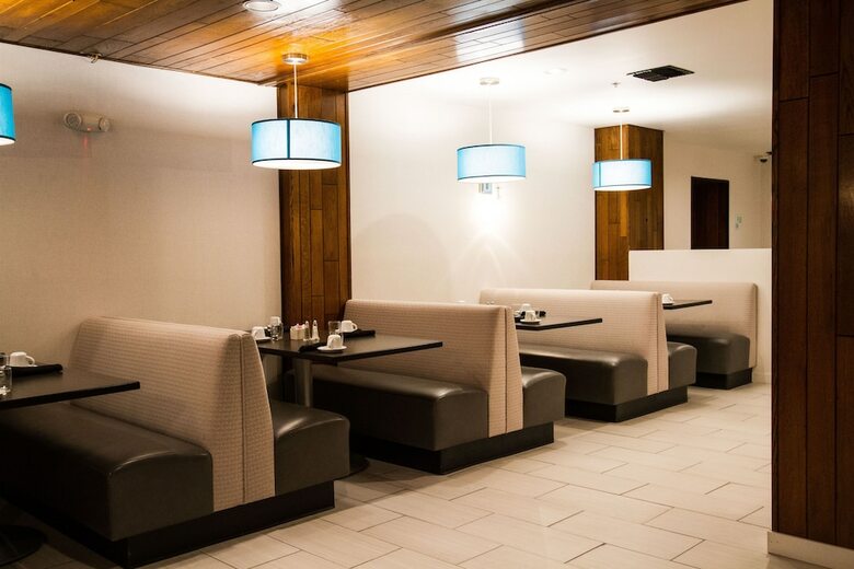 Hotel Holiday Inn Victorville
