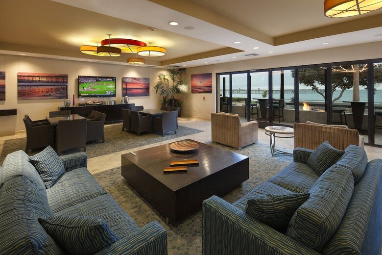 Crowne Plaza Hotel Ventura Beach