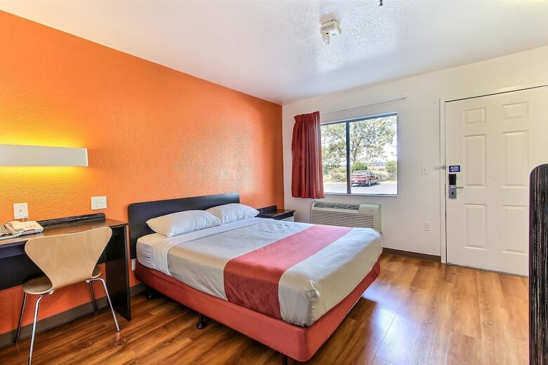 Motel 6 Watsonville - Monterey Area