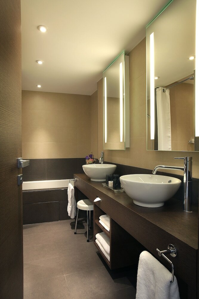 AC Hotel Ambassadeur Antibes - Juan Les Pins