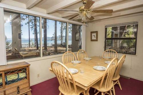 Pasadena Avenue Holiday Home