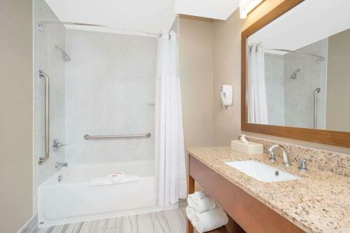 Hotel Ramada Denver International Airport