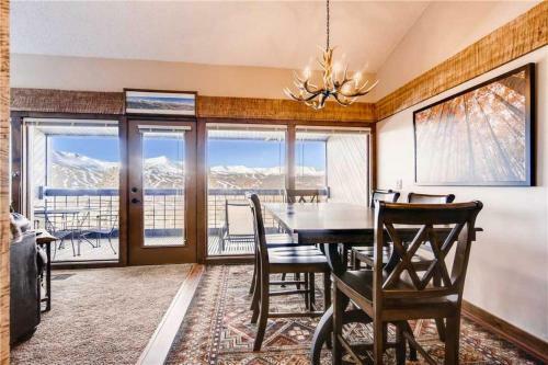 Apartamentos Goldpoint By Peak Property Management