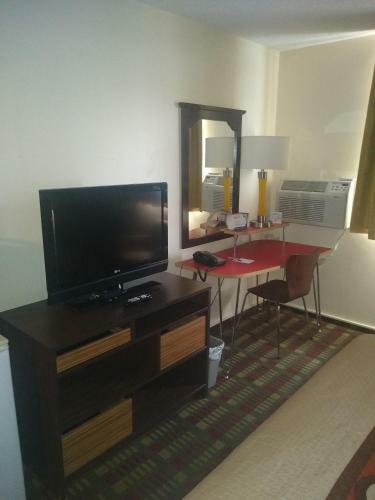 Hotel Craig Super 8