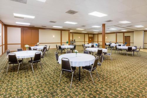 Hotel Clarion Inn Fort Morgan