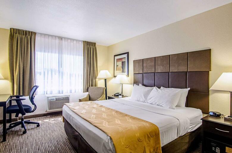 Hotel Quality Inn & Suites Denver Stapleton