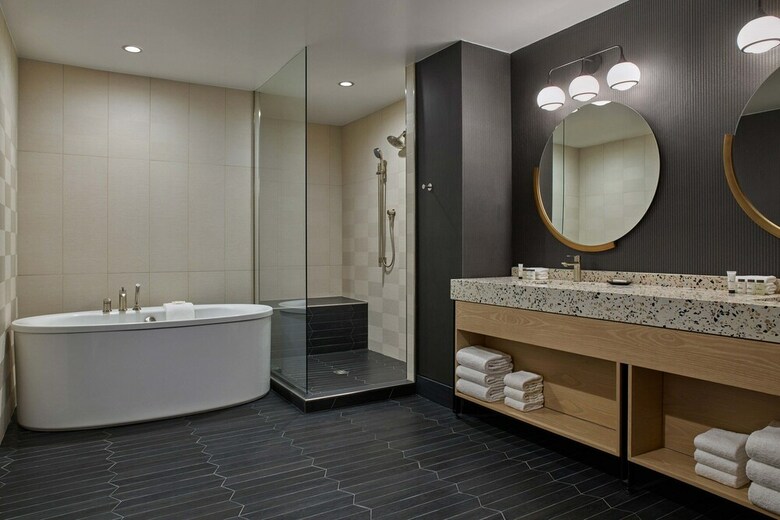 Sheraton Downtown Denver Hotel
