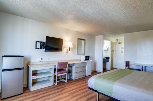 Motel 6 Denver South - Tech Center