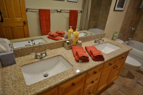 Apartamentos Tenderfoot Lodge