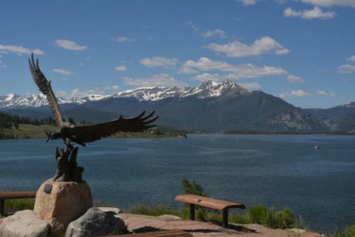 Apartamentos Tenderfoot Lodge