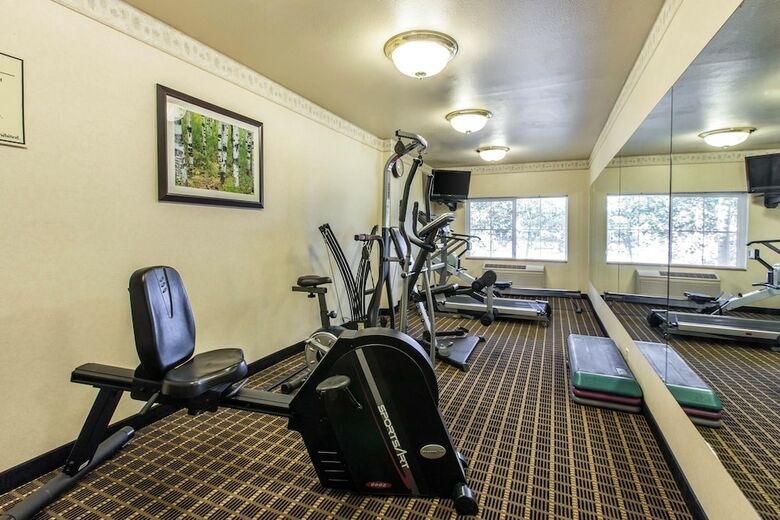 Hotel Quality Inn And Suites Summit County