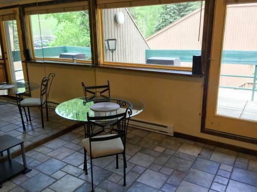 Apartamento Bighorn Roadapartment 2