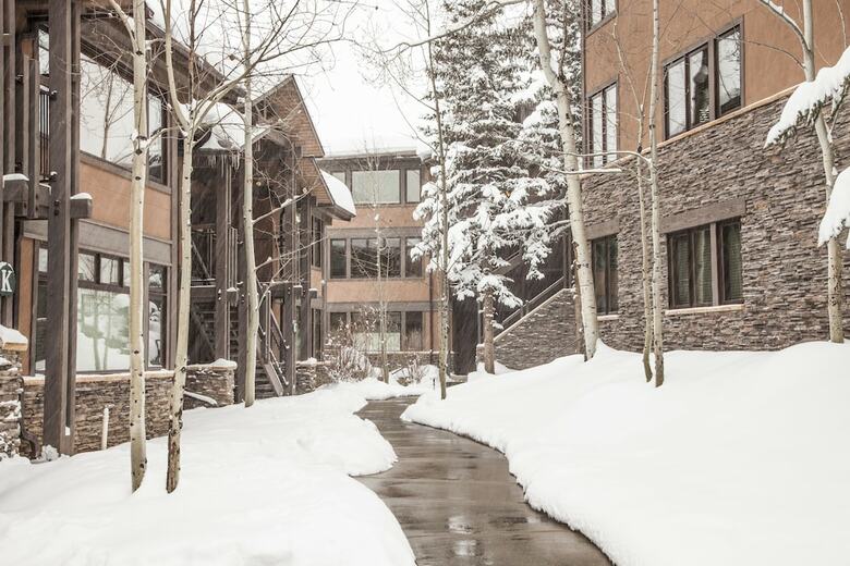 Aparthotel Aspenwood, A Destination Residence