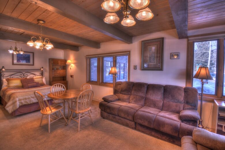 Aparthotel Aspenwood, A Destination Residence