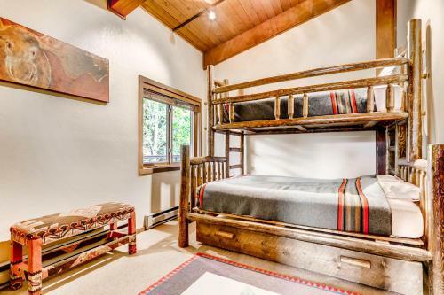 Aparthotel The Enclave
