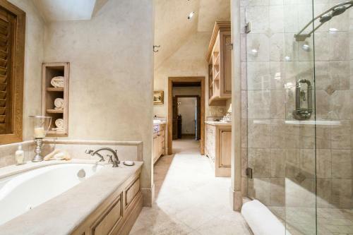 Meadow Drive Home By Exclusive Vail Rentals