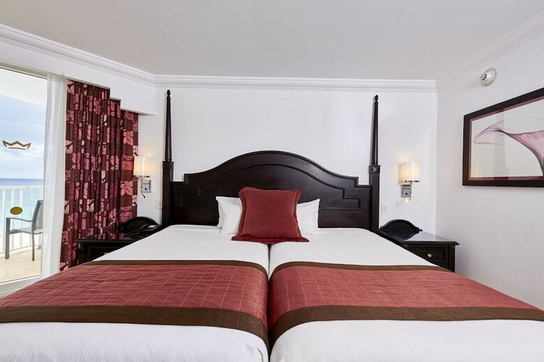 Hotel Riu Palace Paradise Island All Inclusive