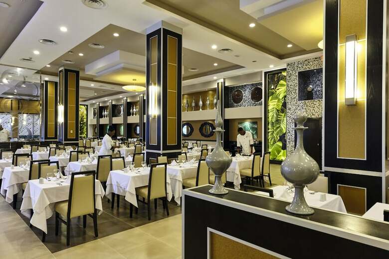 Hotel Riu Palace Paradise Island All Inclusive