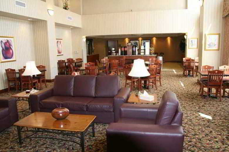 Hotel Hampton Inn & Suites Kitchener Ontario Canada