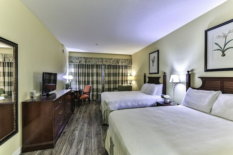 Hotel Plantation On Crystal River
