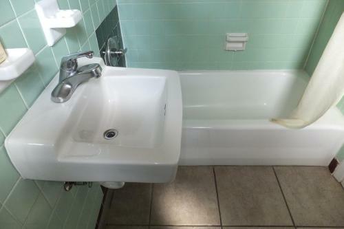 Motel Budget Inn Express