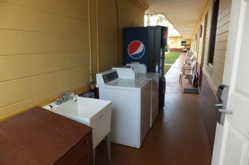 Motel Budget Inn Express