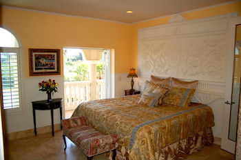 Pearl Of The Sea Luxury Bed & Breakfast