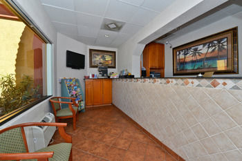 Motel La Bella Oceanfront Inn - Daytona