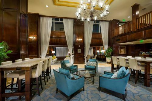 Hotel The Shores Resort & Spa