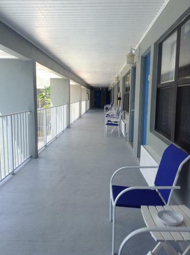 Hotel Dockside Inn & Resort