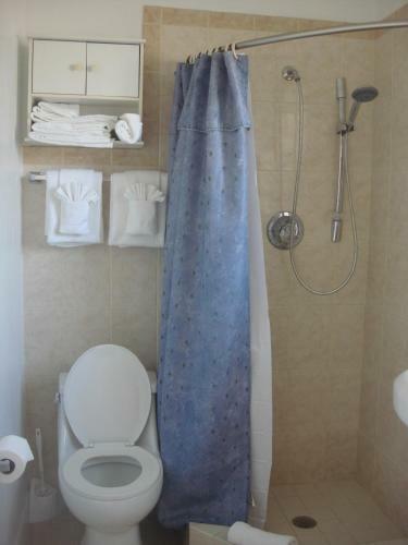 Motel Breakaway Inn Guest House