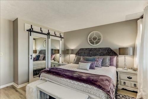Coral Sands 301