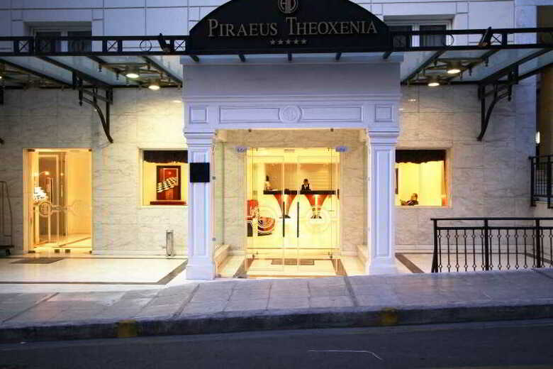 Hotel Piraeus Theoxenia