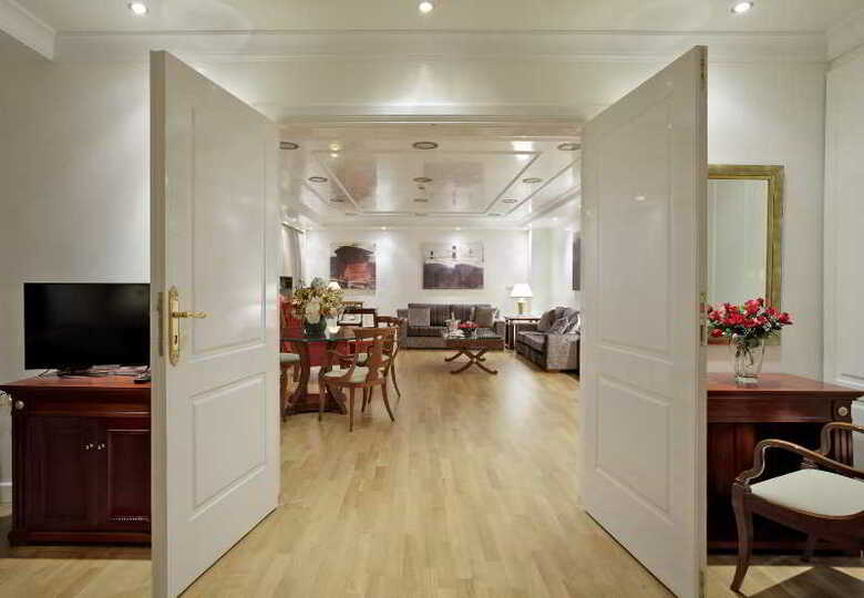 Hotel Piraeus Theoxenia