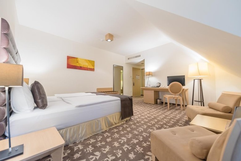 Buda Castle Fashion Hotel