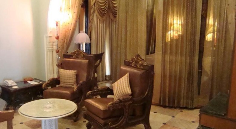 Hotel Shiv Vilas