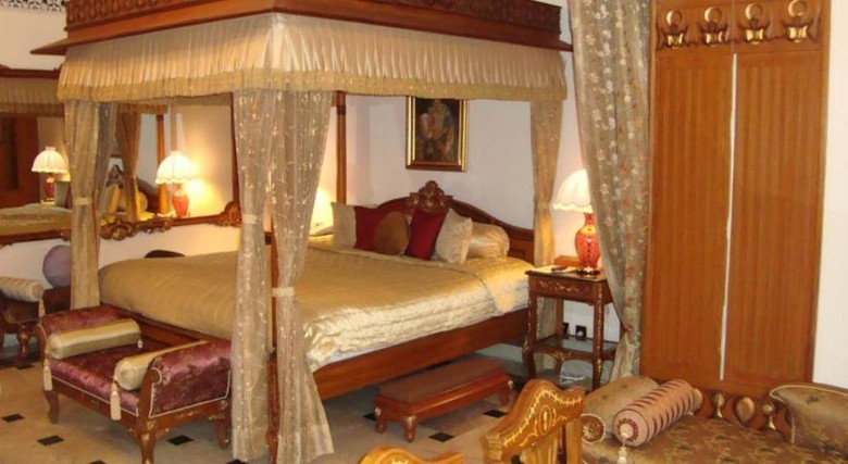 Hotel Shiv Vilas
