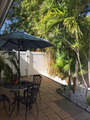 Hostal Coral Reef Guesthouse