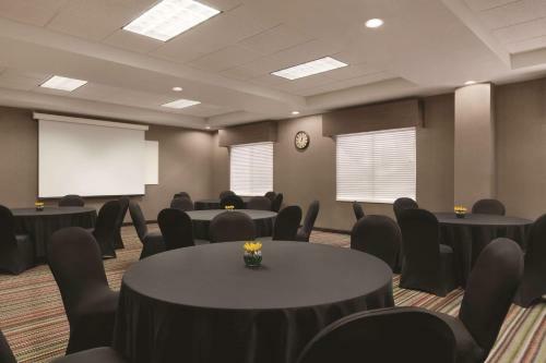 Hotel Country Inn & Suites Gainesville