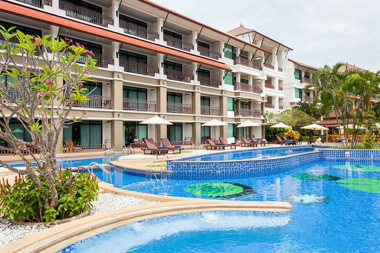 Hotel Alpina Phuket Nalina Resort & Spa