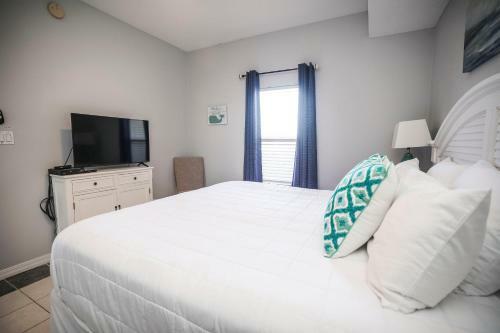 Hotel Gulf Dunes Resort By Panhandle Getaways