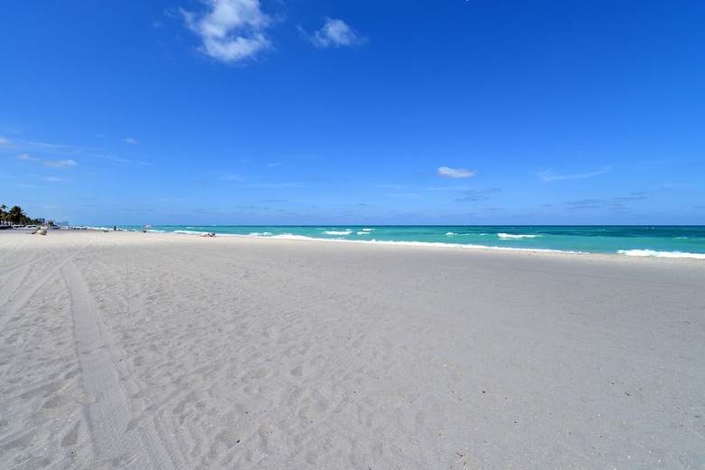 Apartamento Hollywood By The Sea Suites