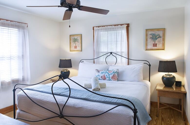 Hotel Island City House