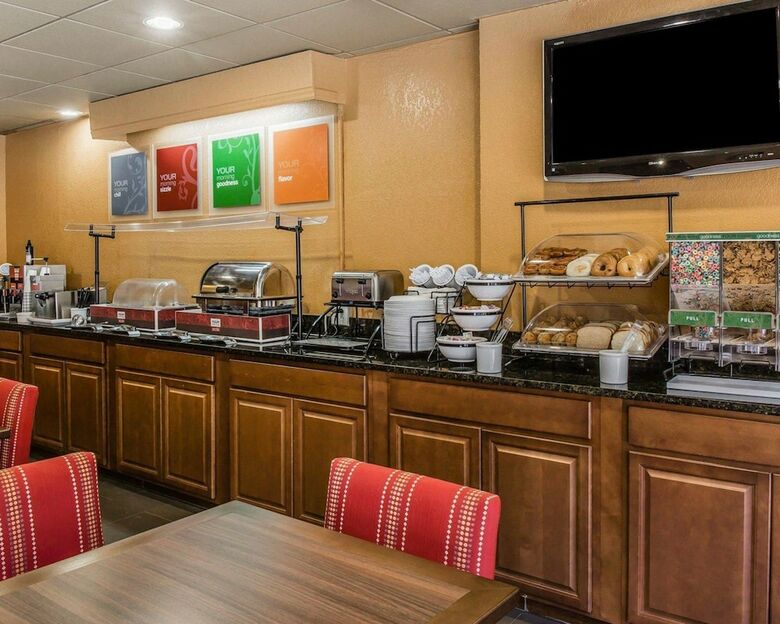 Hotel Comfort Inn And Suites Lakeland