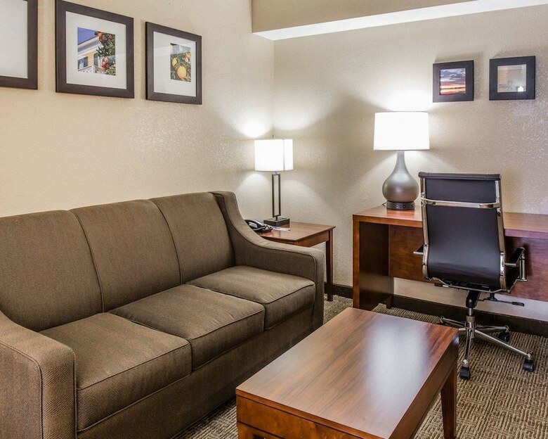 Hotel Comfort Inn And Suites Lakeland