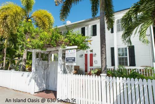 Bed & Breakfast An Island Oasis