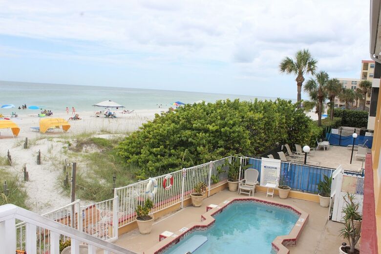 Apartamento Schooner Hotel