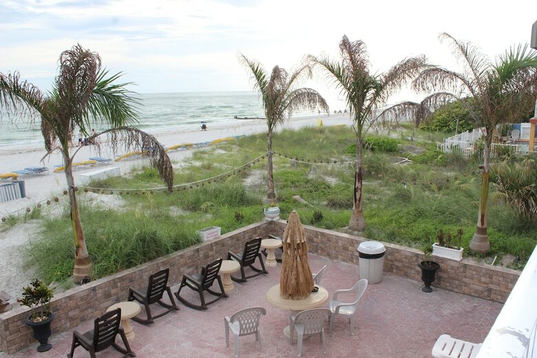 Apartamento Schooner Hotel