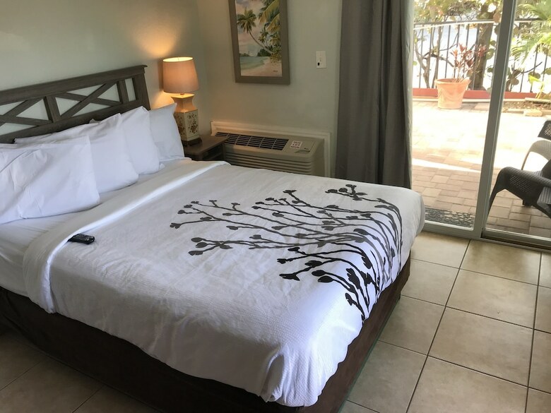 Apartamento Schooner Hotel